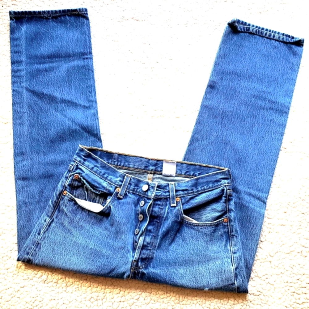 VINTAGE LEVI'S 501 BUTTONFLY JEANS ~🎊HP🎊 - Picture 7 of 8